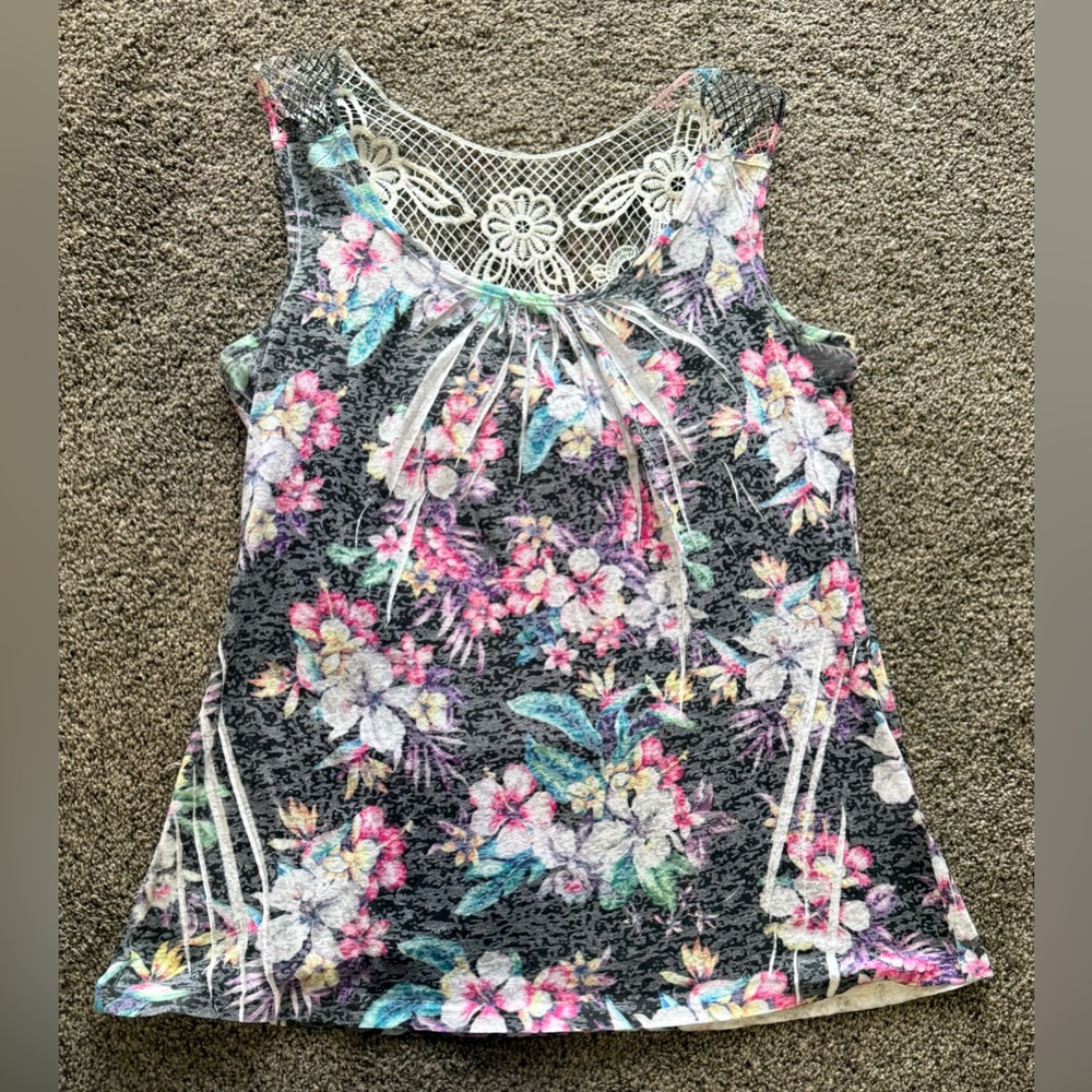 Multicolor Floral Lace Tank Top